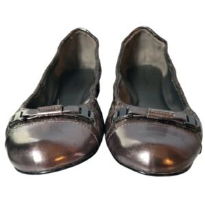 Tahari Bronze Leather Ballet Flats 7.5 Buckle CAP Toe Reptile Texture Office